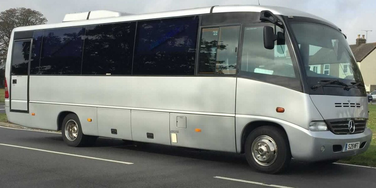 limousinestrip's tweet photo. More and more #stagparties #stagnights getting larger and going beyond 15 passengers We think it could be time for the #limocoach https://t.co/X3KziJOuxU