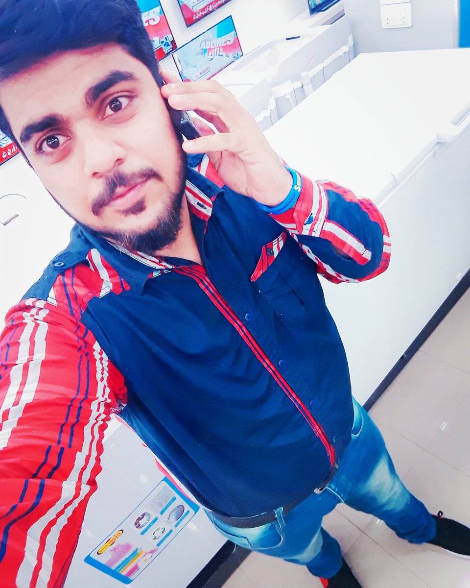 osamazafar714's tweet photo. ❤❤ https://t.co/G41wePlVVt