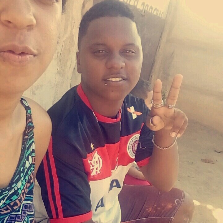 Allexsandra20's tweet photo. Ignore a boquinha da Gislayne kkkkkkk https://t.co/5fSn3IeVQM