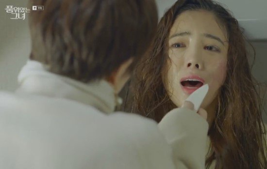 #품위있는그녀 9회 에술가의 사랑?? 뭐? 평범한 사람은 이해 못해?? 에잇!!! #스토리퀸 #JTBC #사기꾼 #불륜 #드라마 #주말드라마 #김희선 #김선아 #이태임...