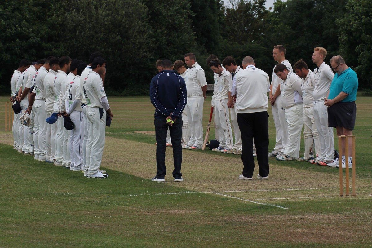 LittlehamptonCC's tweet photo. Minute silence held at the 1st XI game at Ram #RIPTim #CricketFamily https://t.co/jgXTGEyYqN