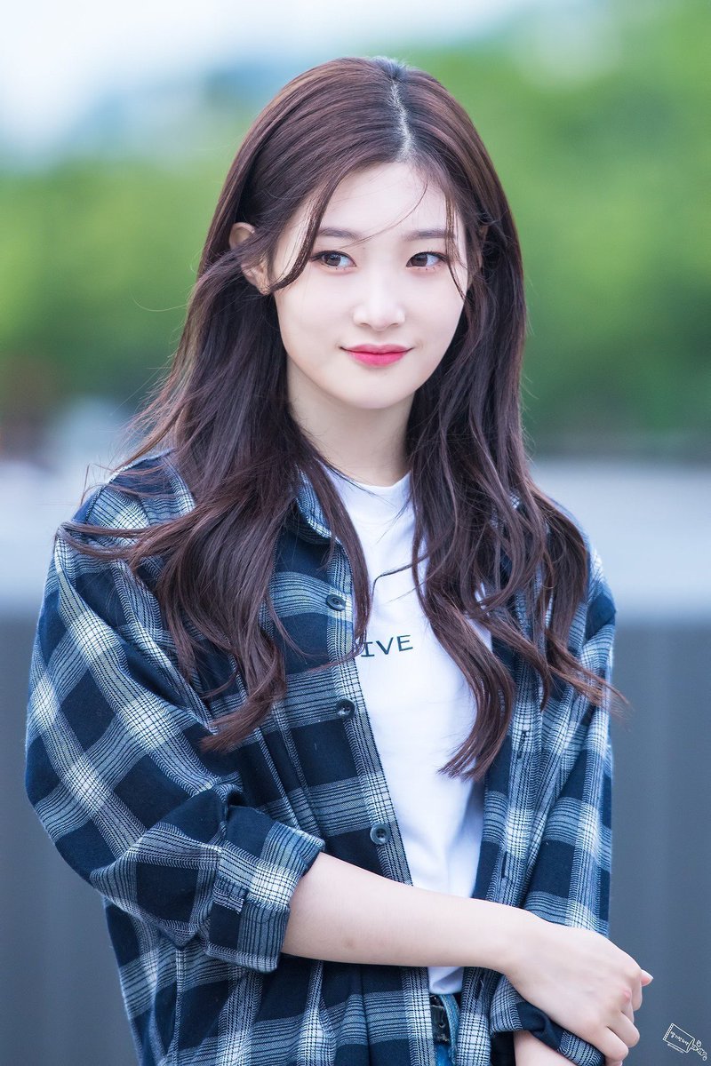 chaeyeonxx's tweet photo. SATANG. https://t.co/8FYYEtPdVD