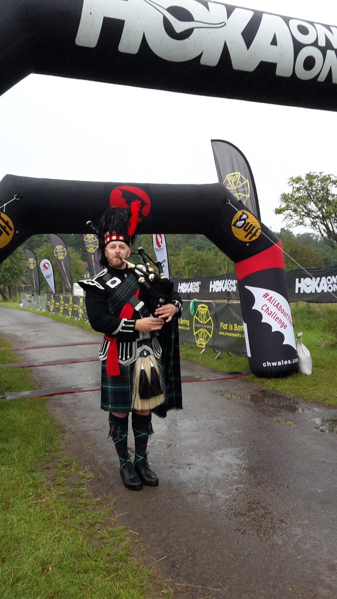 WalesBagpiper's tweet photo. Braving the rain at The Great Celtic Marathon @keepactiveswan #flatisboring #hillsarefun #bagpiper #Margam #SouthWales #marathon #running https://t.co/1xwXA1GwsO