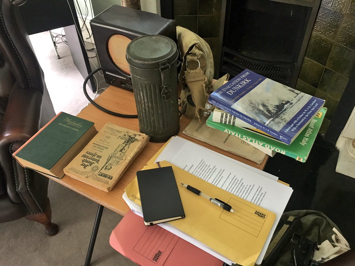 TheHistoryMC's tweet photo. An amazing array of objects on display for this afternoons #HistoryMasterclass #Dunkirk #WWII @James1940 #UnleashingHell https://t.co/ZLRmGVOgkb