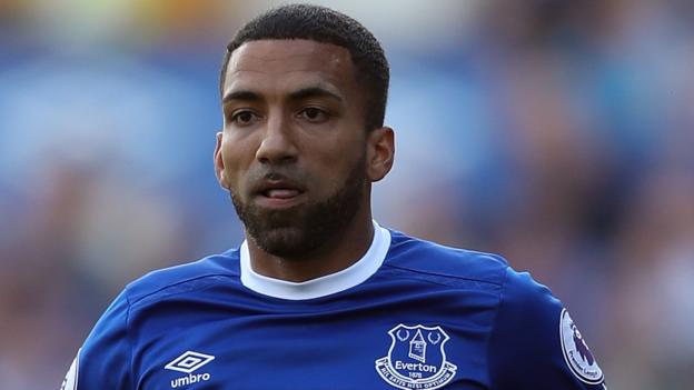 Aaron Lennon: Everton winger says support has been 'incredible' crwd.fr/2ubZbLo
