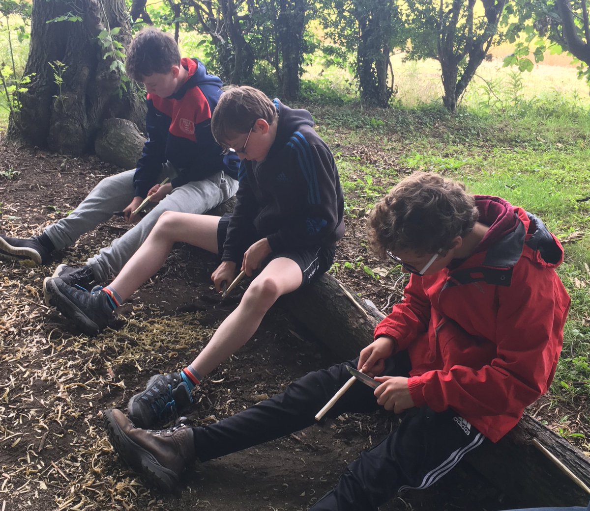 HullScouts's tweet photo. Back to basics at #Camp Craft - Make some Chopsticks, Light a Fire 🔥with the shavings, Cook some Noodles #Lunch! #Iscout https://t.co/kJsOFnEBYh