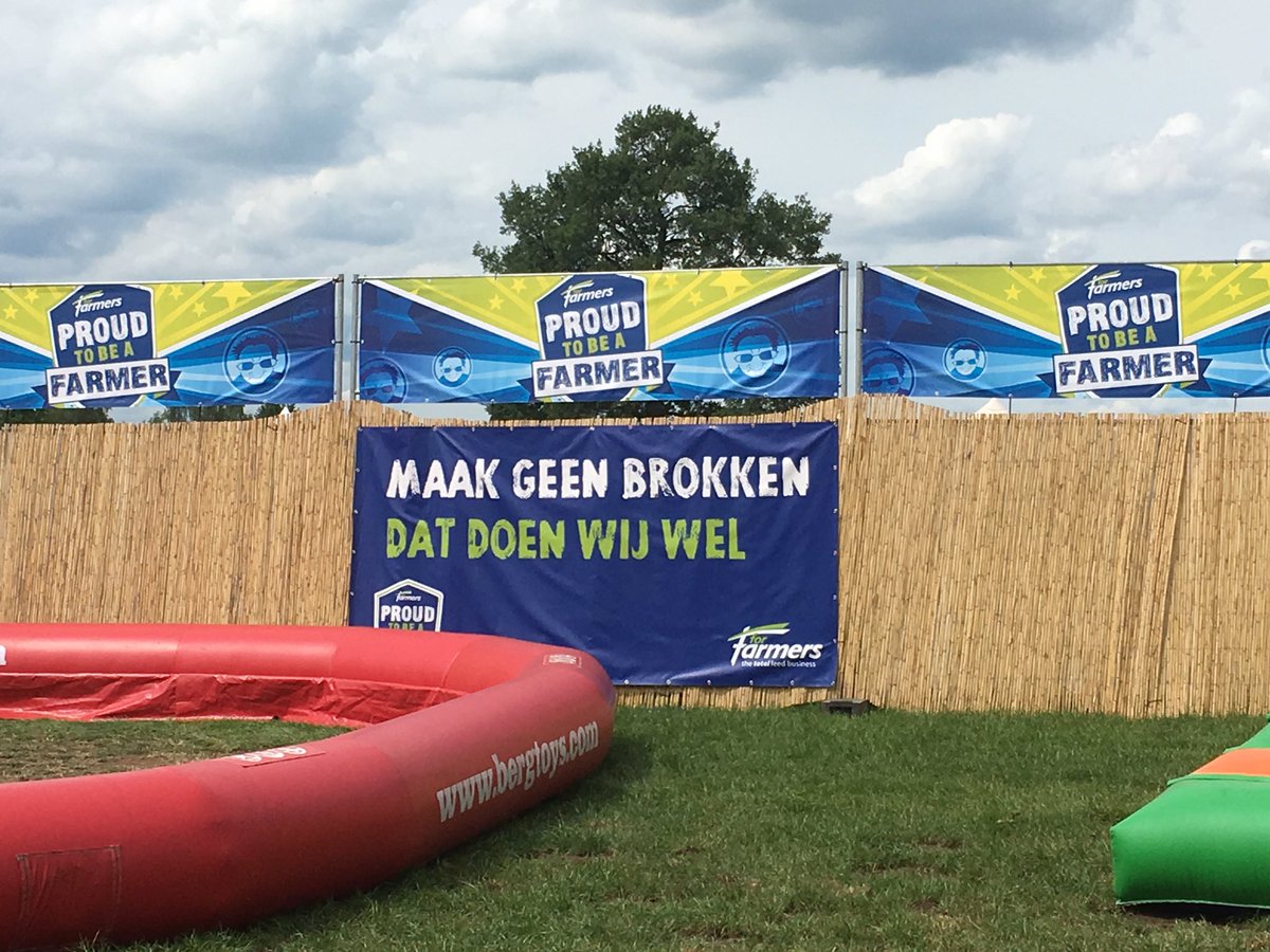 IrisBouwers's tweet photo. Gezellige drukte op de stand @NAJKtweets op het @ForFarmers terrein van de @zwartecross! #NAJK #jongeboeren #maakgeenbrokkendatdoenwijwel https://t.co/PrT4ckYQUq