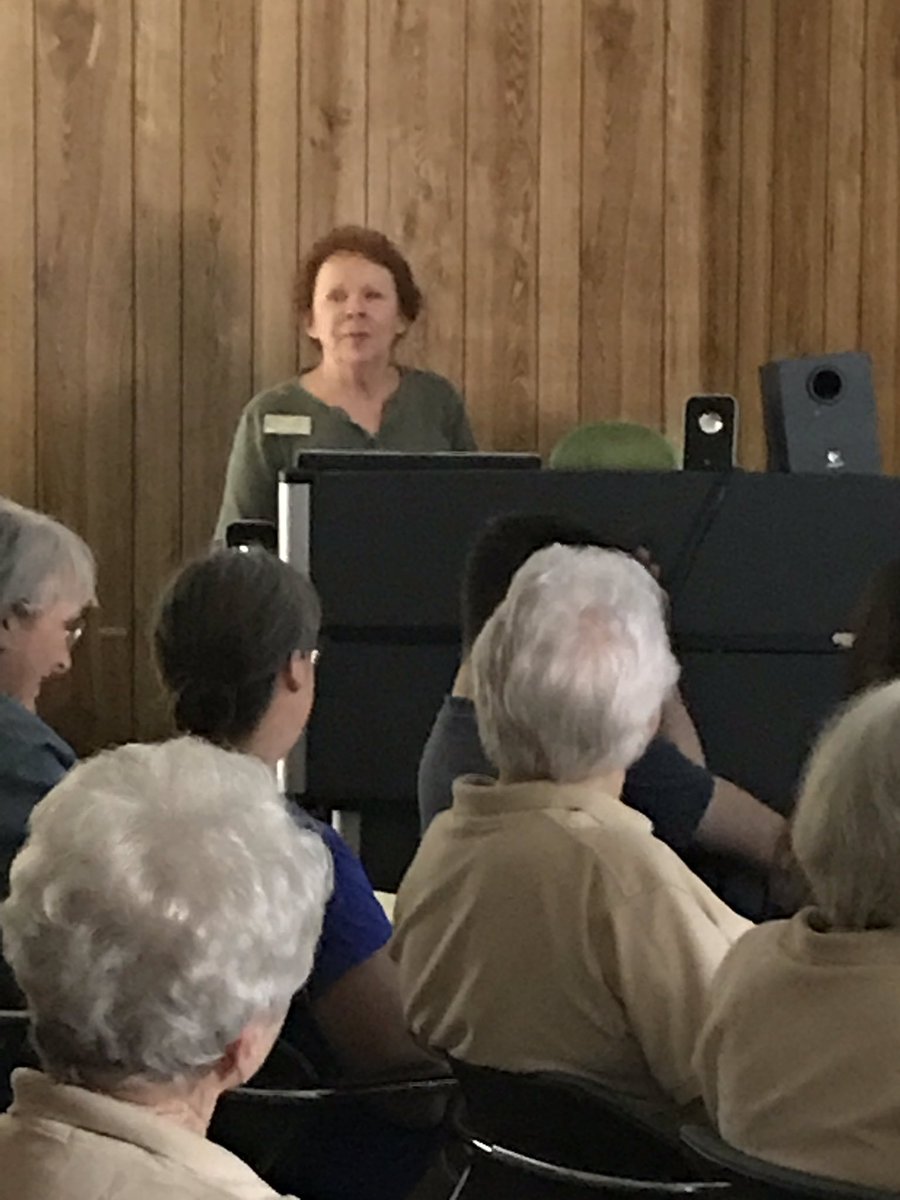 jwnature's tweet photo. Linda Crum, bluebird expert/ #JonesStateForest volunteer spoke TexasMasterNat interns today. @BackyardEcology @TXForestService @SGSF_Forests https://t.co/AG4Ew5SnXS