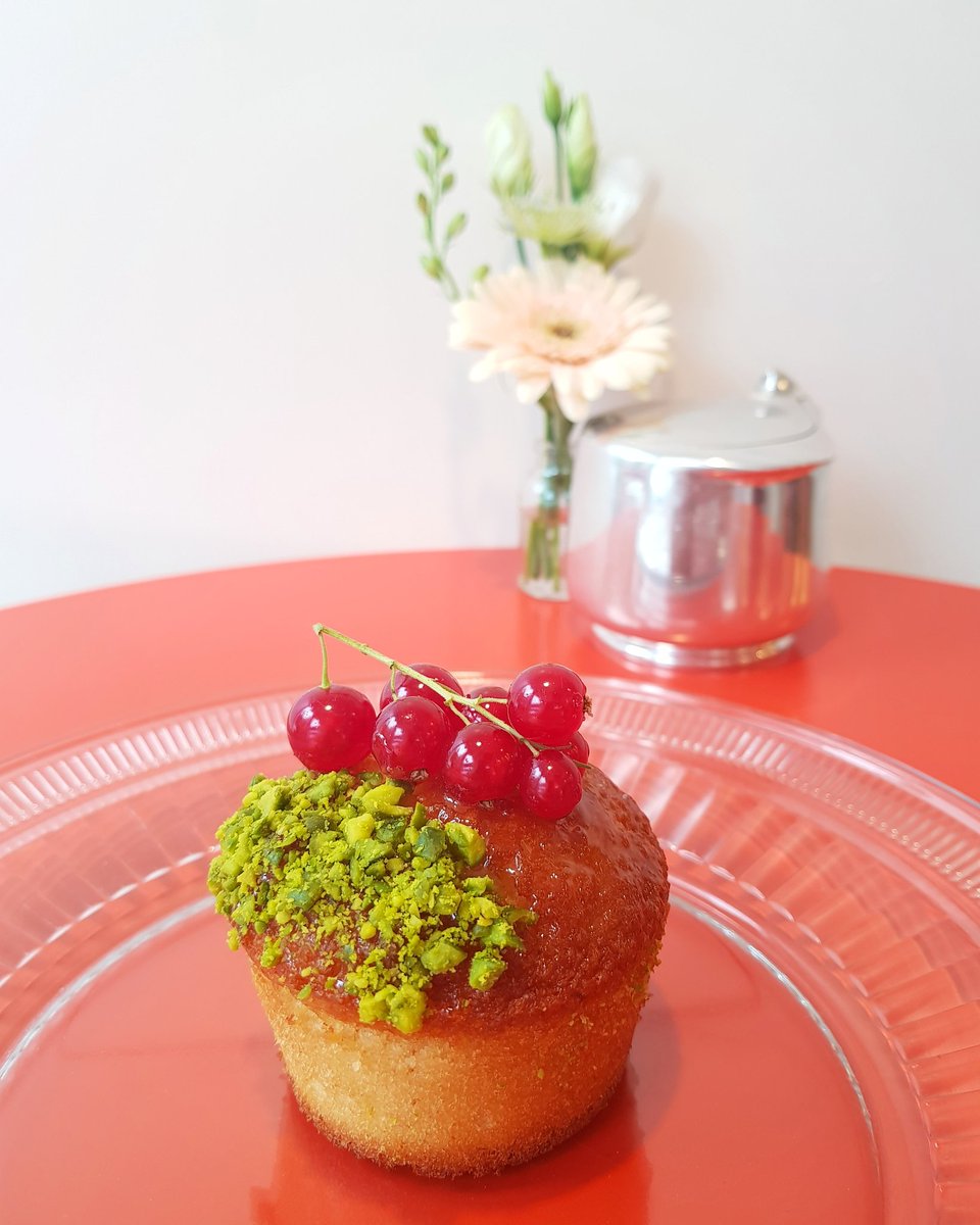 Beautiful Pistachio Financier at new Glasgow bakery <a href="/BakerybyZique/">The Bakery by Zique</a>...
