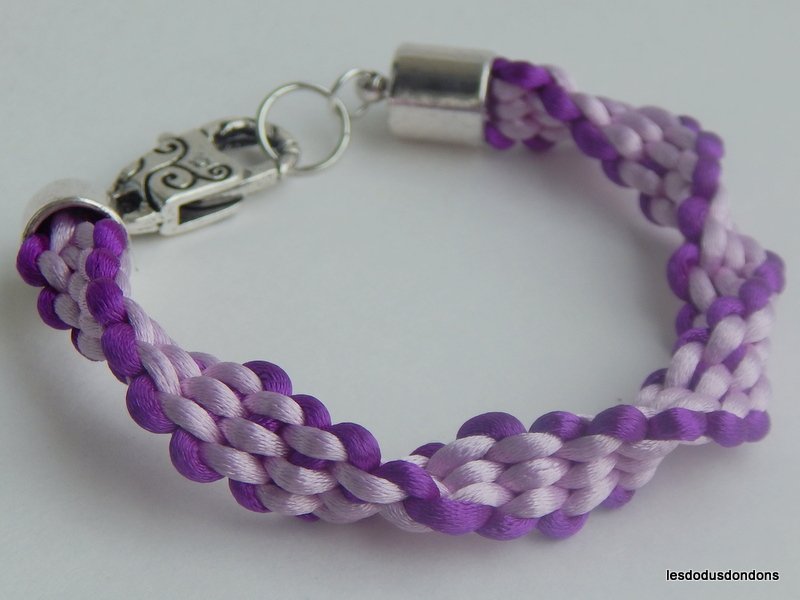 lddbracelets's tweet image. Moins classiques
#bracelet #tressé #Lesdodusdondons