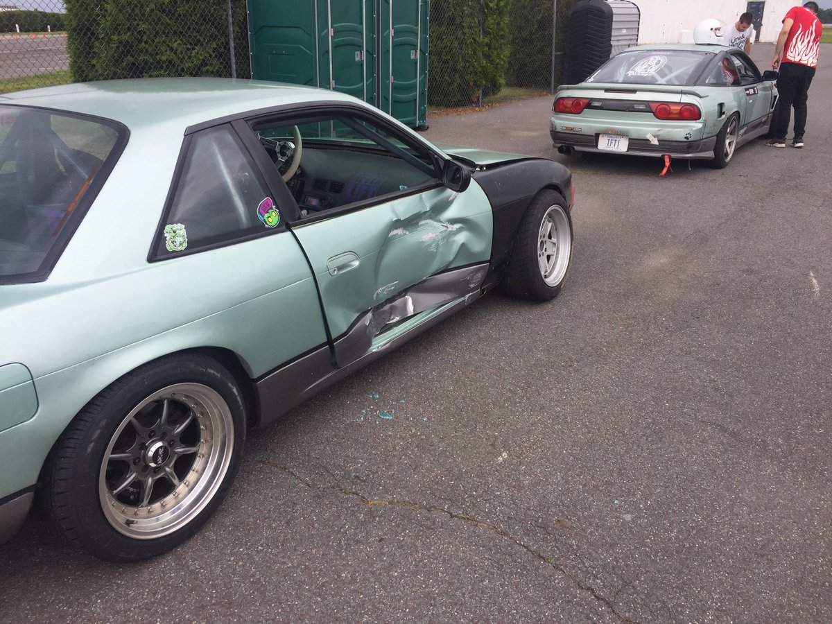 C_Hooks92's tweet photo. When keeping it real, goes wrong.#drifting #poconos #readysetdrift https://t.co/cm6rI384rI