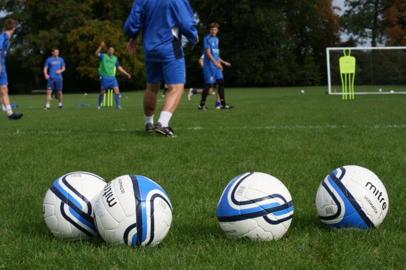 *REMINDER***

Hemsworth Town Senior Pre Season training starts this coming Tuesday 18th July.

hemsworthtownfc.co.uk/news/Senior-Pr…