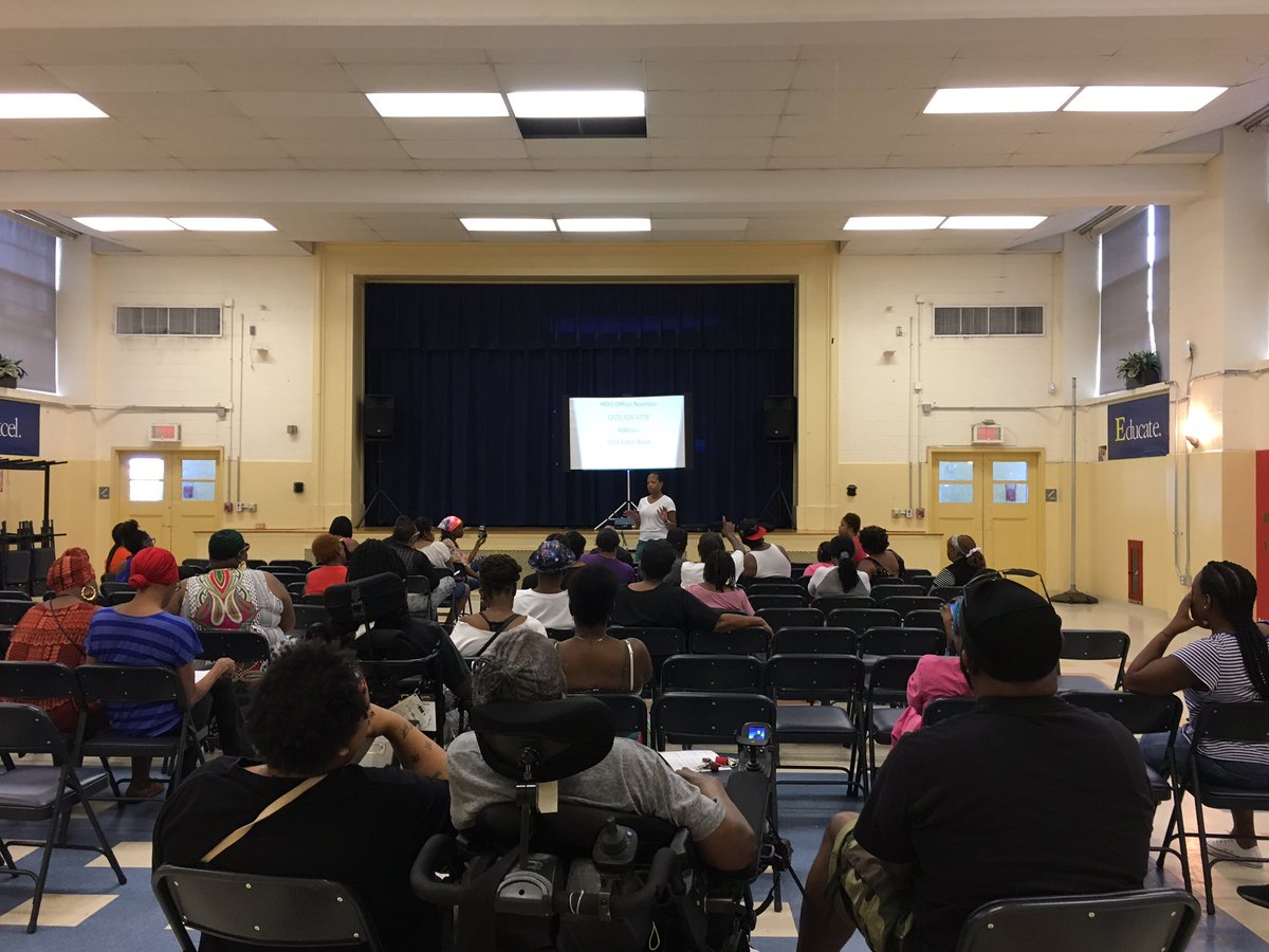 DCHAVoice's tweet photo. #barryfarm families asking @DC_Housing questions about when relocation will begin. https://t.co/5PxJtosDal
