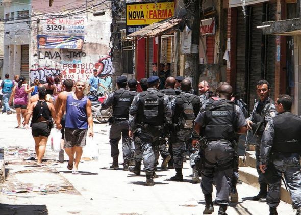 globalissuesweb's tweet image. Brazilian Corruption Steals from Nation’s Poorest globalgeopolitics.net/2017/07/15/bra…