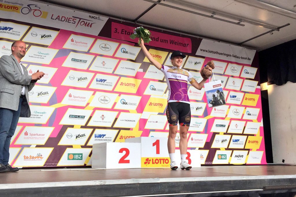 Lizzy Banks tweet media