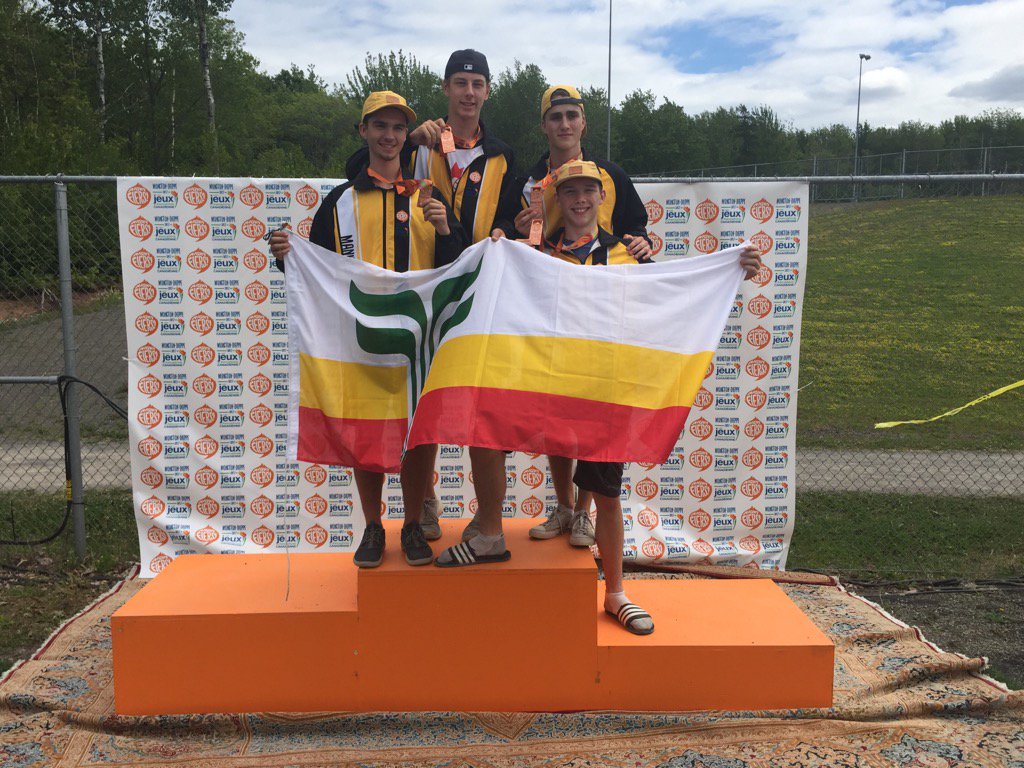 nosend6's tweet photo. 204 volleyball well represented at Francophone Games with Bronze medal #RightFiers #TOBA17 #JeuxFC https://t.co/oqzeVesx2z