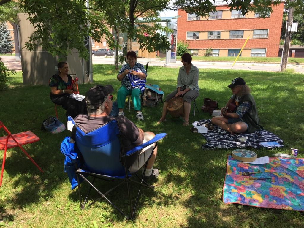 There's still time to join in the Dawes Crossing Coffee House Music Jam. 🎶 On until 5:30pm. All are welcome! dawescrossing.ca/wp/events/