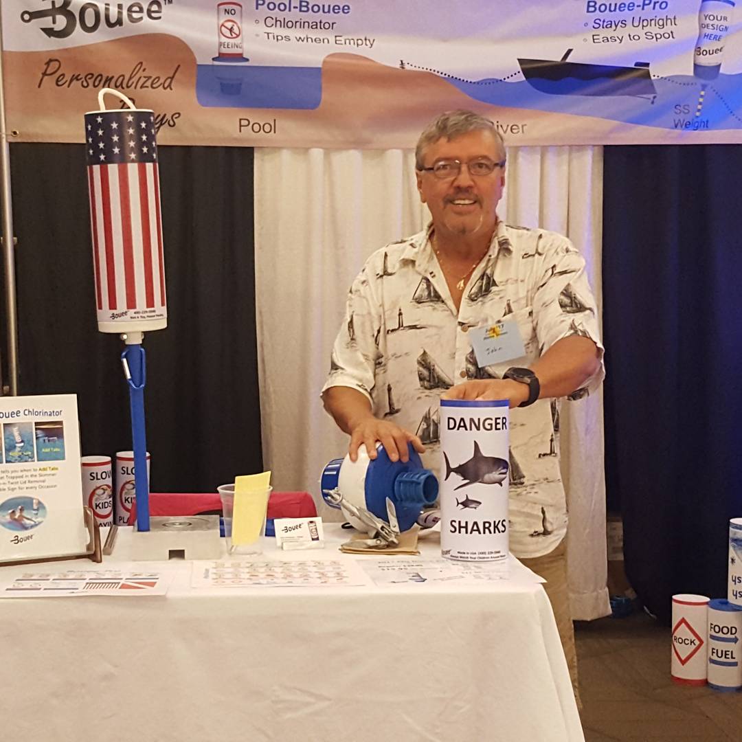 mmd2013_m's tweet image. If you are in Glendale AZ today, come check us out! #Bouee #HomeAndGarden #poolstuff #waterstuff #maker