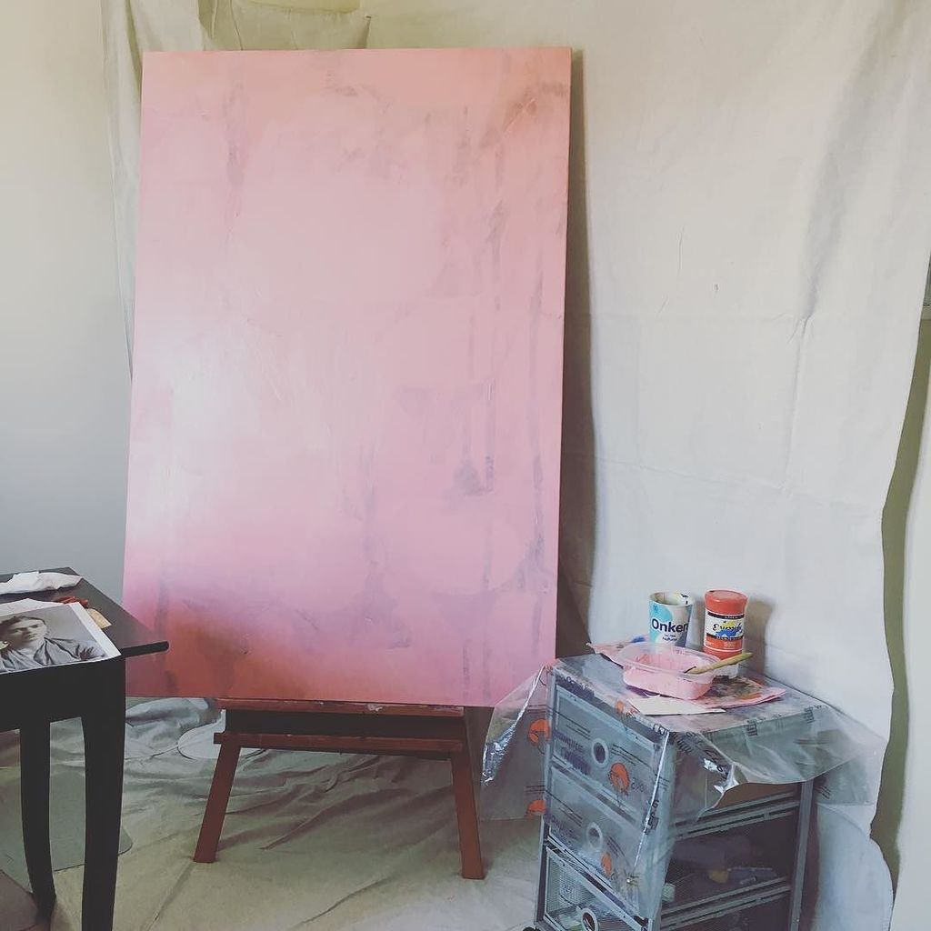 ArtistStrong's tweet photo. When your canvas asks for a pink base, you listen π
#backonthesaddle #artiststrong #pursuitwithpurpose #grateful https://t.co/bNiRFVZ7nK https://t.co/fVAzEu1RZI