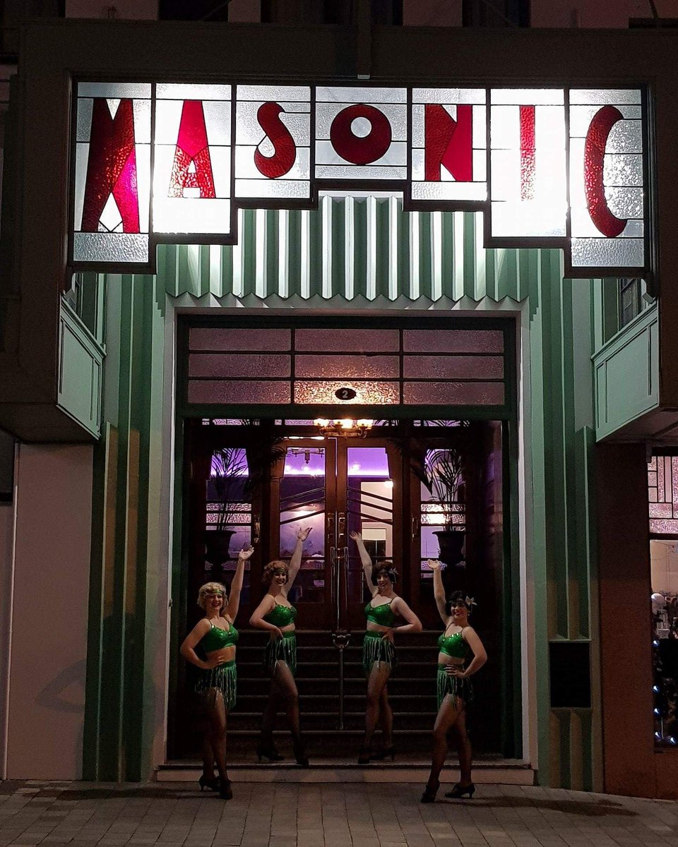 Born2MoveDance's tweet photo. Encore Dancers ready for 2017 @ArtDecoTrust Winter Soiree @EmporiumBar Masonic Hotel #artdeconapier #artdeco #winterdeco #dance https://t.co/6rWBiaUGmy
