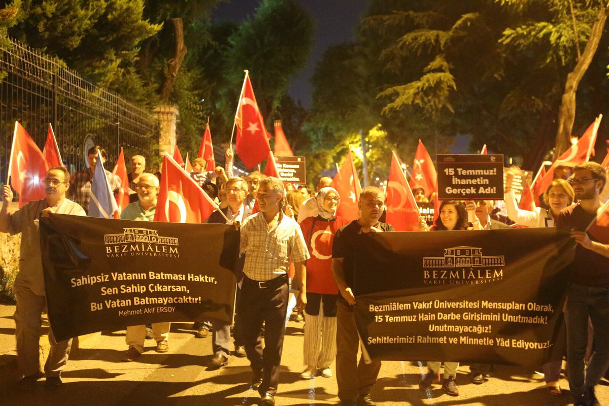 Bezmialem Vakıf Üniversitesi Mensupları olarak 15 Temmuz Hain Darbe girişimini Unutmadık!  Unutmayacağız!