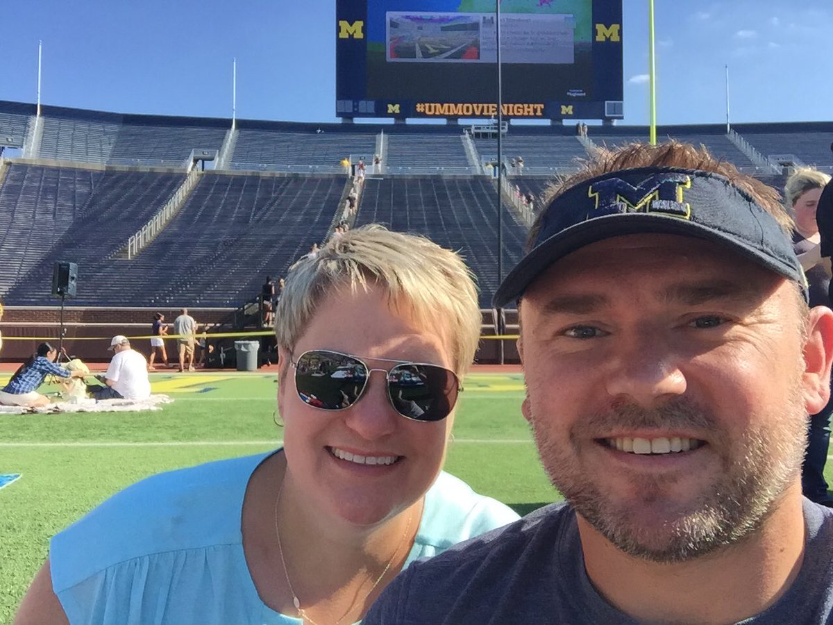 _RickBarber_'s tweet image. #ummovienight