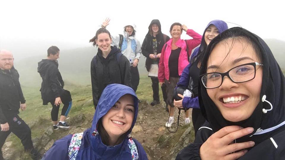 Linhmdiep's tweet photo. Had a great time at Lake District with the WHH staff. The weather wasn't too bad haha @BonnAdams @louiseaharding @paulaevans486 https://t.co/ritABZnLtR