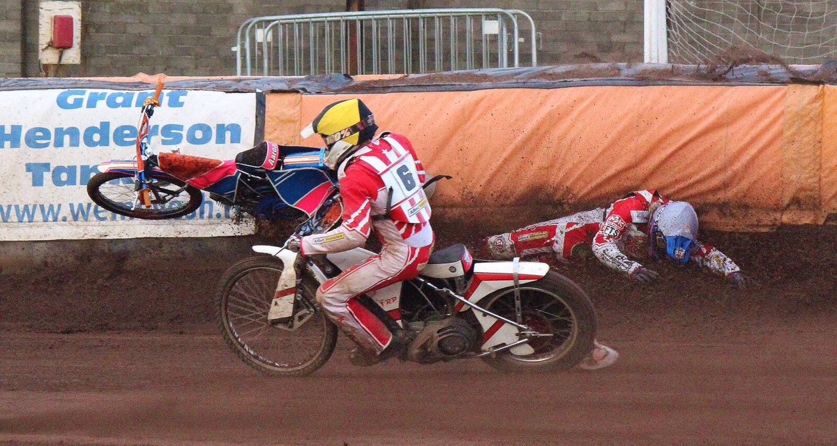 Not the best of nights tonight along with a crash.. a draw for the @glasgow_allied_tigers and 2 more points in the bag ✌🏼