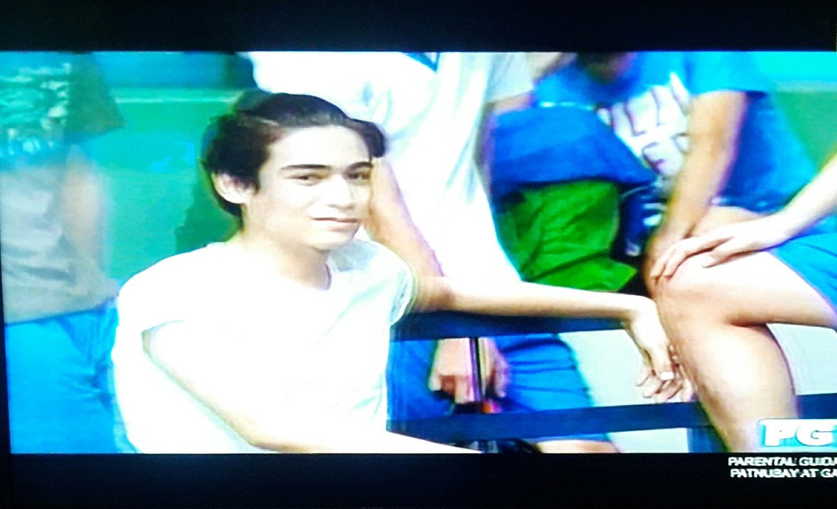 ErlynAbbas's tweet photo. may pa.wink sila sa isat isa hahahahahahah

#WansaAVBullies https://t.co/QGQ8iayS1A