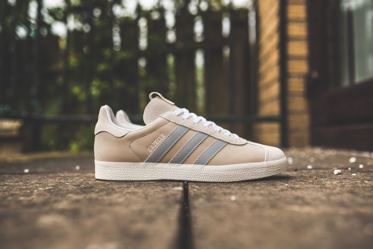 adidas gazelle alife x starcow