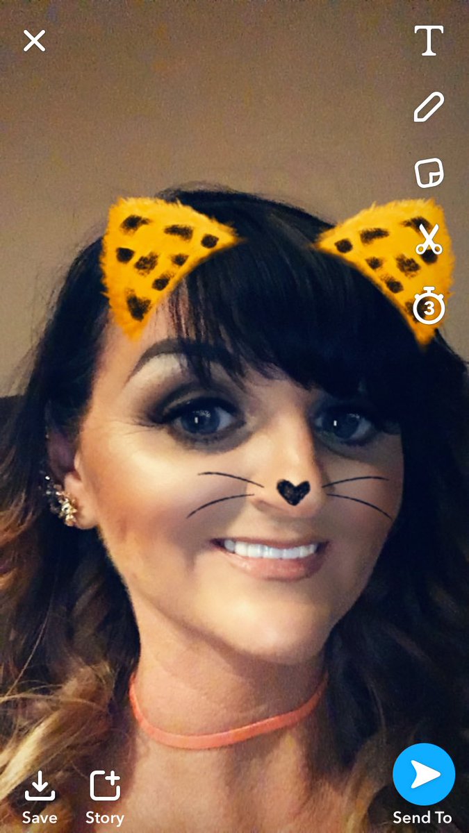 claire_scott99's tweet photo. Last nights hair & makeup ๐ ๐๐ผ๐น #LMD #makeupselfies #bestatwhattheydo https://t.co/cTt26aaQM2