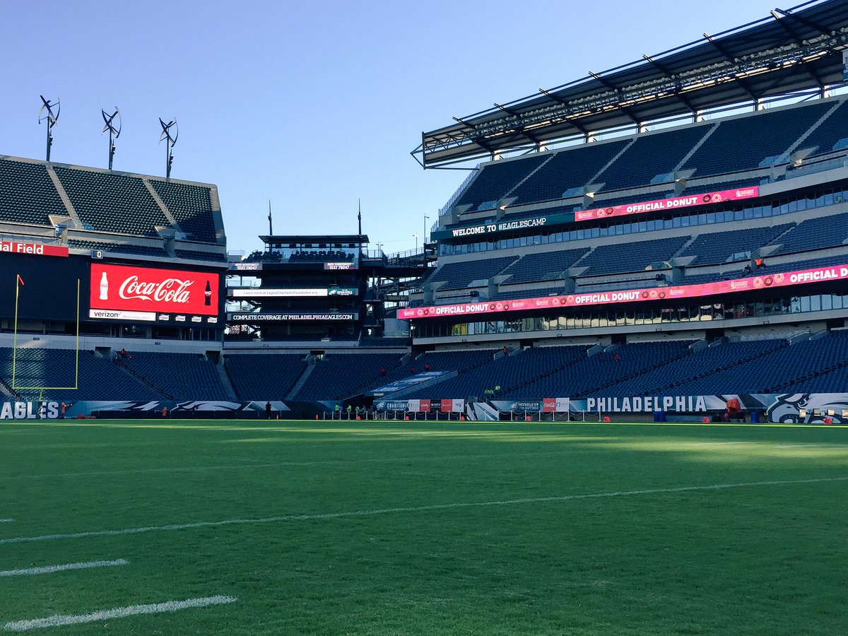 Eagles's tweet photo. Home. #EaglesCamp https://t.co/EtHQmY1gkq