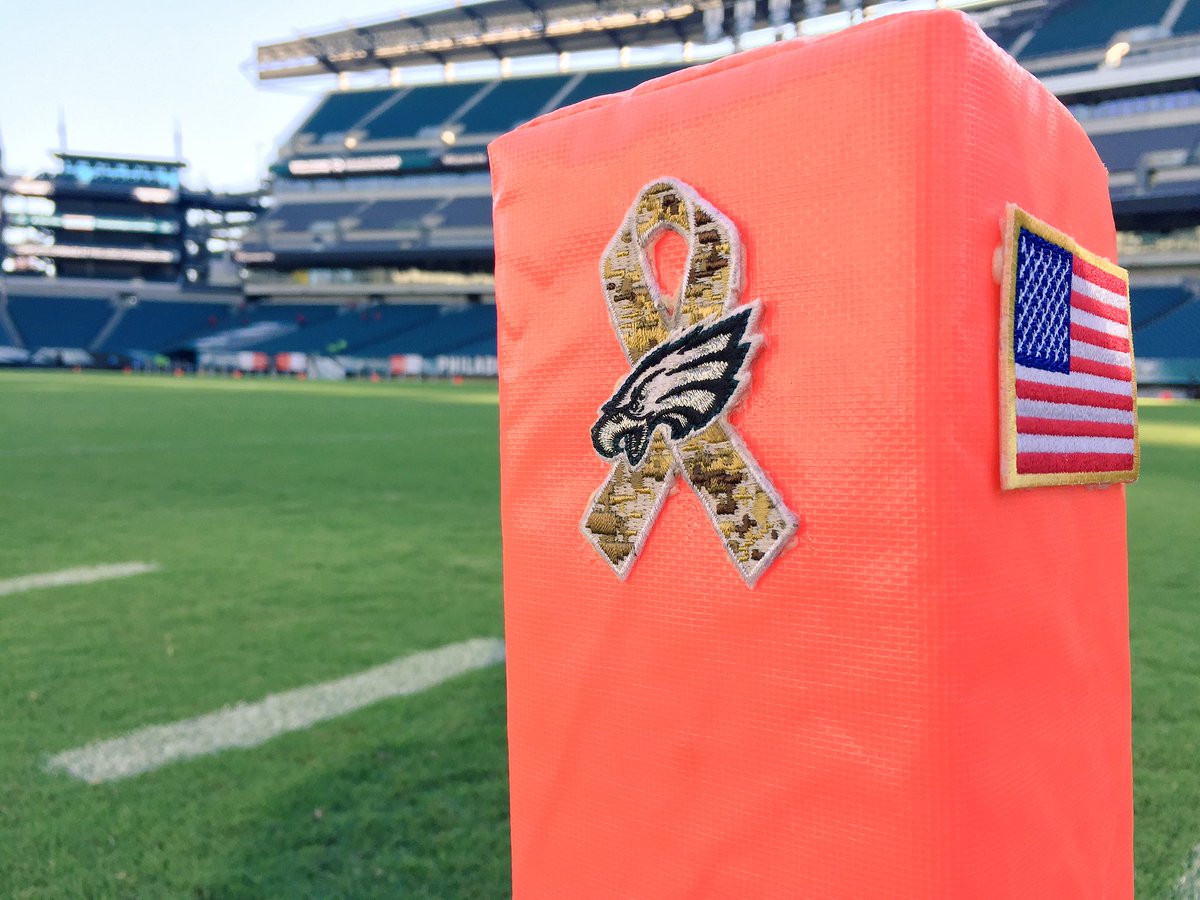Eagles's tweet photo. Home. #EaglesCamp https://t.co/EtHQmY1gkq