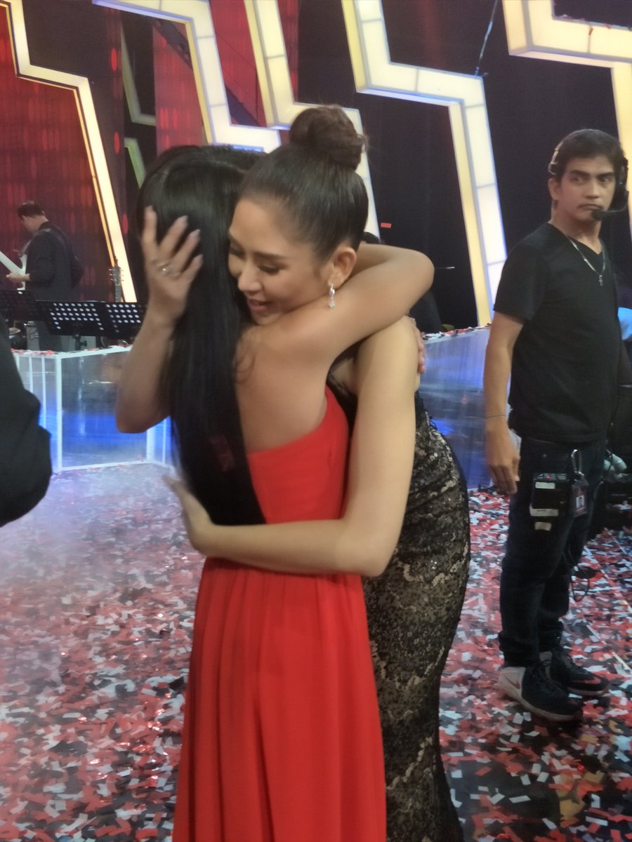 _TheVoiceKidsPH's tweet photo. CONGRATS JONA! #VoiceTeensChampion https://t.co/QjORbCYZDk
