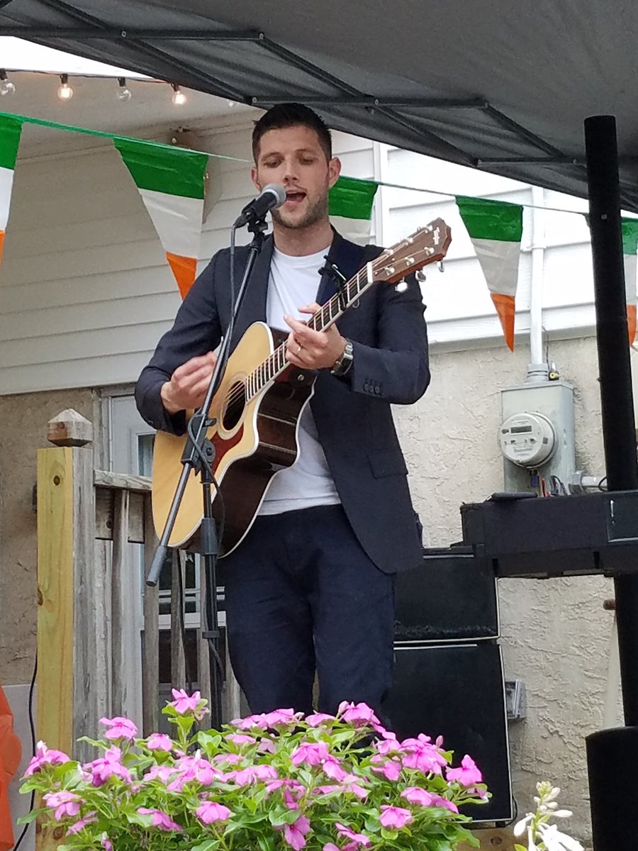 MMEPhilly's tweet photo. @celticCK gigging in Southampton! #CKontour #VIPtour2017 https://t.co/8LhyoEXjhH