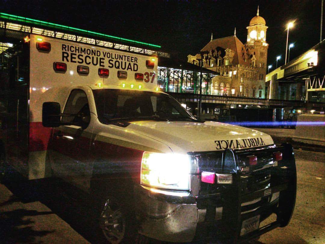 rvarescue's tweet photo. Medic 35 and Medic 37 are both on the street tonight, providing #RVA with outstanding emergency care! #EMS #Rescue #Volunteers https://t.co/Bq1PFHy6Jr