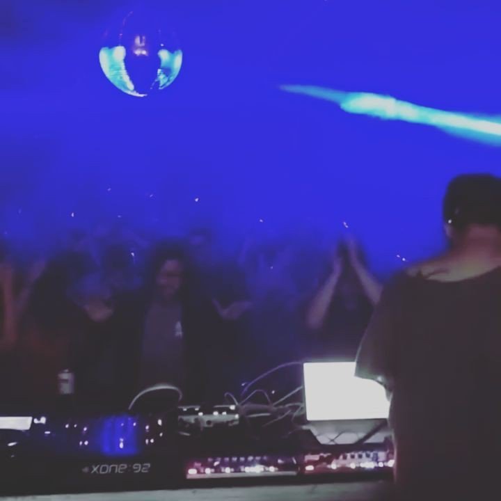 ILUVINCOGNITO's tweet photo. @holaguti on his 1st hour. 3 hours to go at the #underground 
#incognito #dialoguela #losangeles #housemusic #hous… https://t.co/mm7h9QH2n8 https://t.co/rDFIf2Qcto