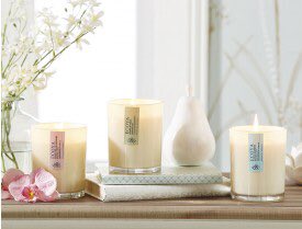 LifeAndStyle01's tweet photo. Ecoya Mini Madison Candles Gift Set (RRP £39) £33 @ https://t.co/298eFQd8DQ #lifeandstyle #hygge #healing #wellbeing #essentialoils #ecoya https://t.co/fHbatKfVO5