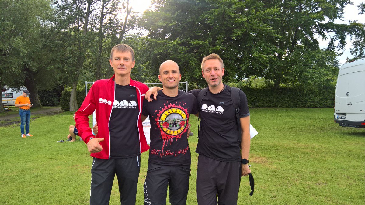 3x mal Zufriedenheit, 2x starkes MD Debüt, 1x Top6. Tri Team Lüneburg in Waren/Müritz rockt.<a href="/TriTeamLG/">Tri Team LG</a> <a href="/RSC_Lueneburg/">RSC Lüneburg e.V.</a>