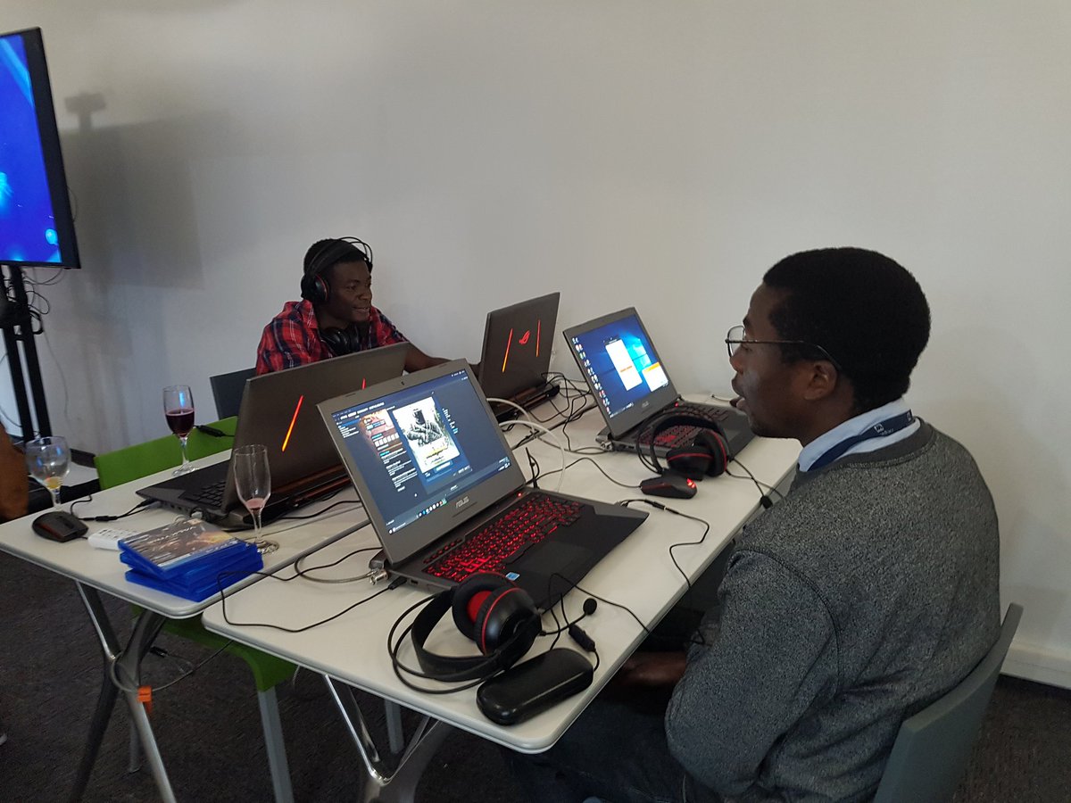 GrimBanshee's tweet photo. Big ups to @goethejoburg for embracing PC gaming and #PS4 VR! #gamifygoethe #gaming #library spotted some @ASUS_za swag in there too β€π₯π https://t.co/KM1kuUColH