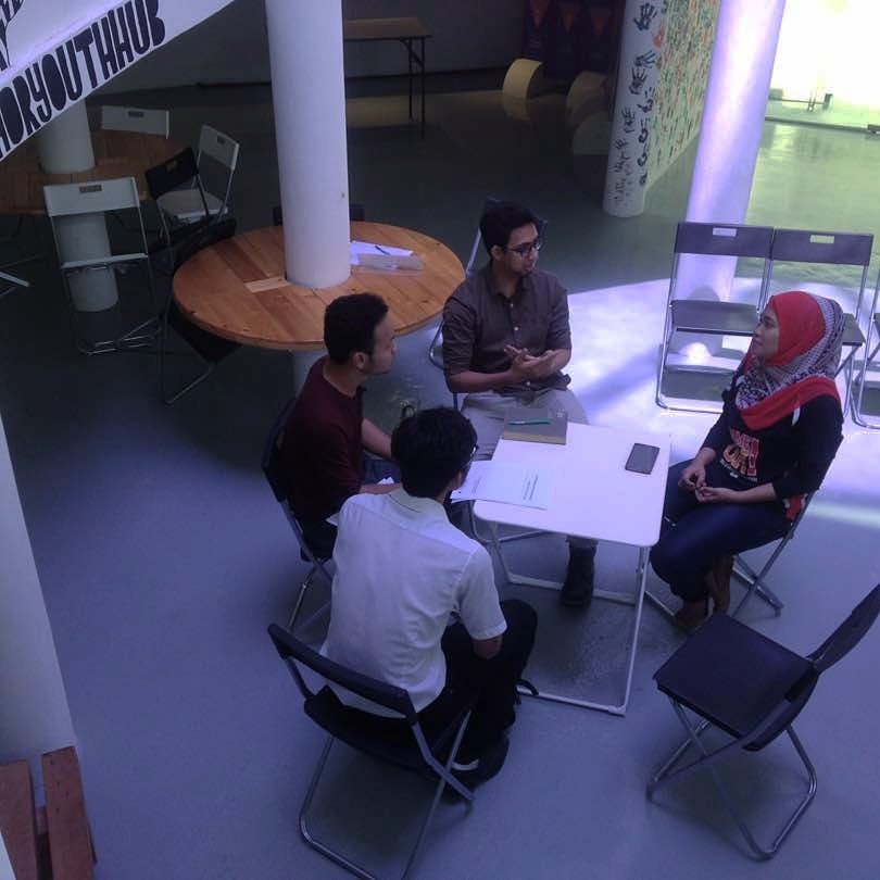 UTM_30th's tweet photo. Meeting with Iskandar Regional Development Authority: DONE!
#n30n #30thAnniversary #architecturalworkshop2017 #IRDA https://t.co/1XTS5Fo5qS