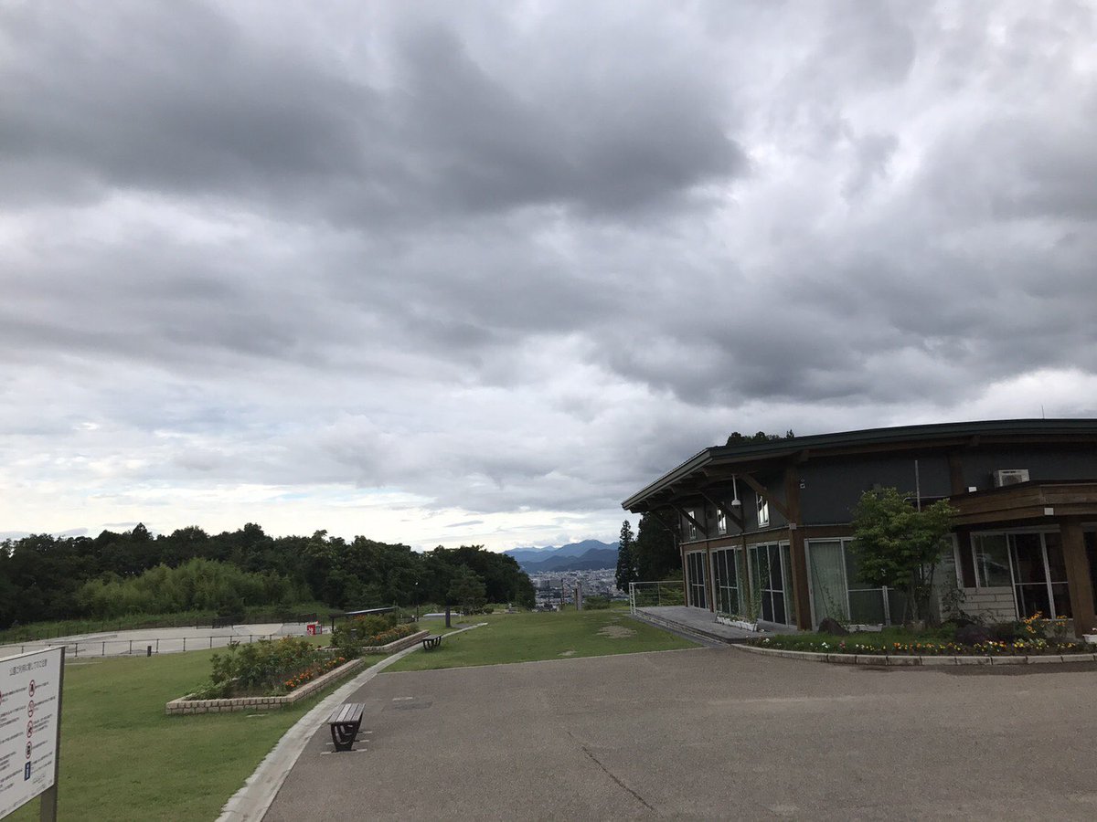 Yonezawa Rock Fes A Twitter ストリートプロモーション 米沢市 居酒屋えん 様 欧風酒屋diningえん 様にご協力いただきました ありがとうございます 米沢 居酒屋えん Diningえん Yonezawarockfes Linkup