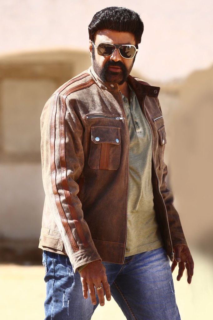 NBK_FC's tweet photo. #PaisaVasool New Stills https://t.co/yWQGxTW4sJ