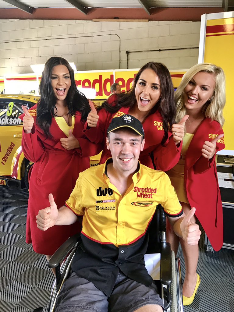 Look who's back! #300 #shredded #imwithmotorbase 👍❤️💛