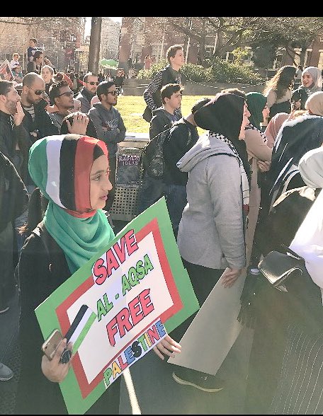 jjforlifeee1's tweet photo. Rally to spread awareness what happening in Palestine in Melbourne Australia #Palestinewill be free https://t.co/anWfkrgydA
