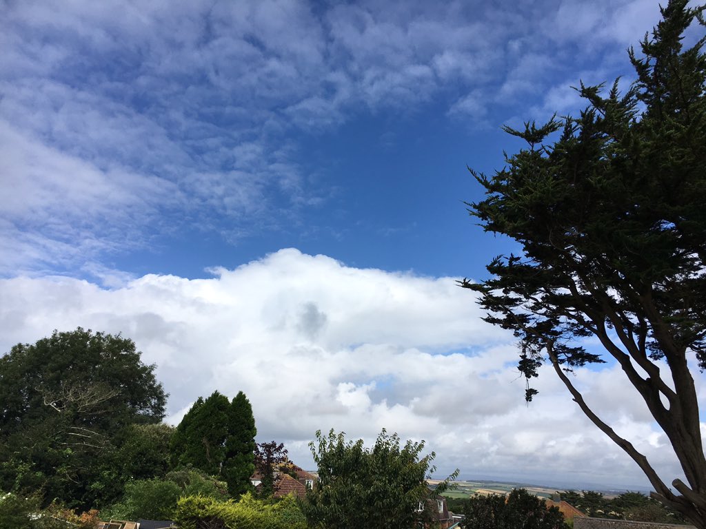 <a href="/bbcweather/">BBC Weather</a> <a href="/liamdutton/">Liam Dutton</a> I think they should come with a caveat; "all our forecasts are a guess"!