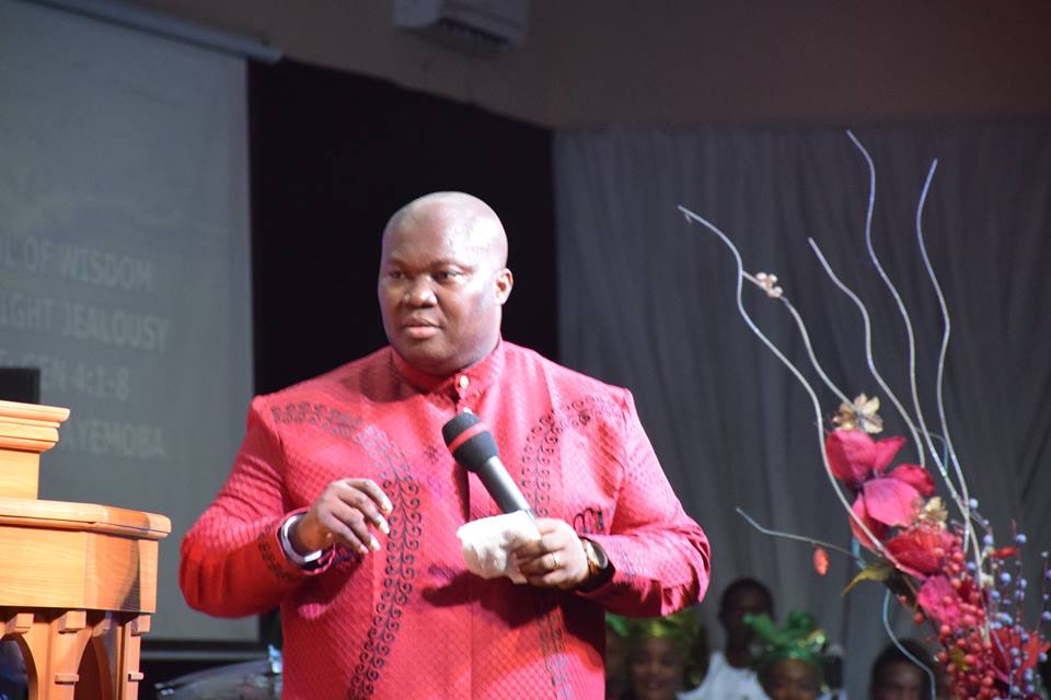 ofmlagos's tweet photo. #9SundaysofDivinePossibilities
#SundayJuly30 #2017
#TaggedGodCan #Jehovahthedoctor
#ofmlagos https://t.co/vw8oacvSOq