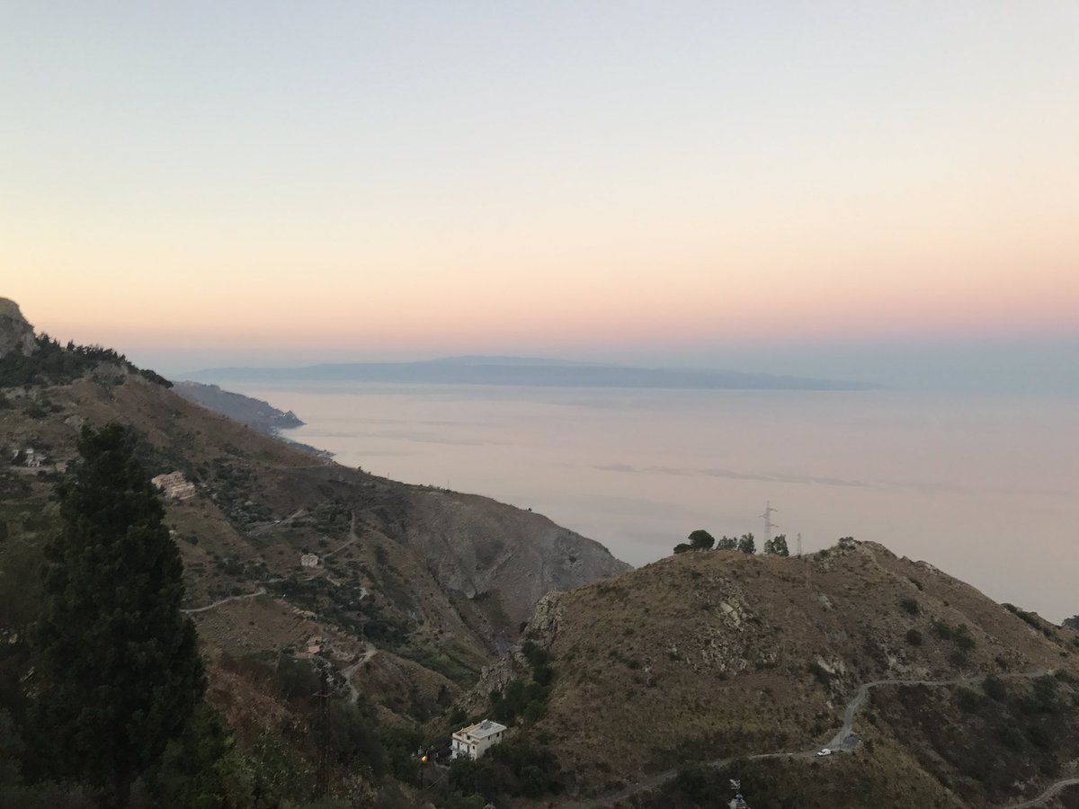 #taormina #castelmola#etna#calabria#mareionio##tramonto #sicilia
