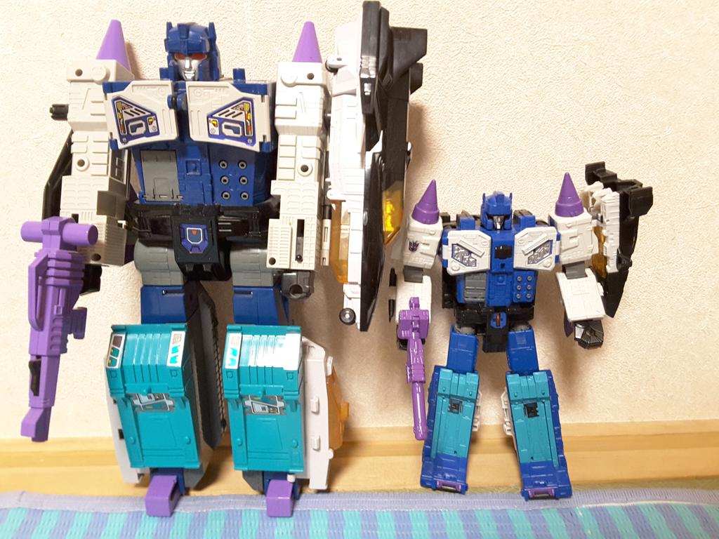 別宅からG1オーバーロードを持ってきました。 タイタンズリターンのは