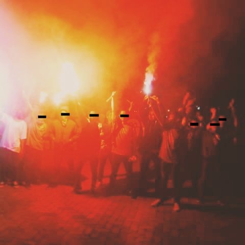 JKT48KBENGAWAN's tweet photo. Buka buka leptop nemu ginian. Jaman kapan iki boy? https://t.co/GYVOr1MV7V
